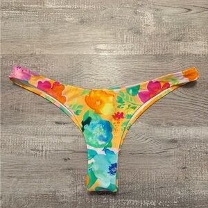 White Fox Boutique Belmont Bottom Floral Pop